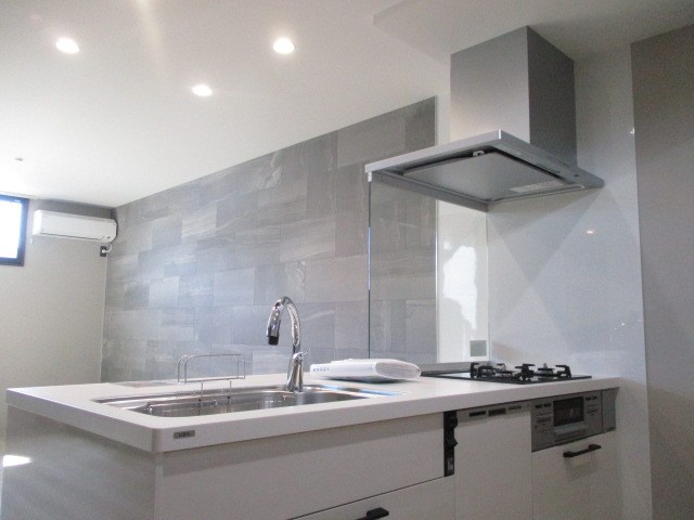 対面キッチンで会話も弾みます♪