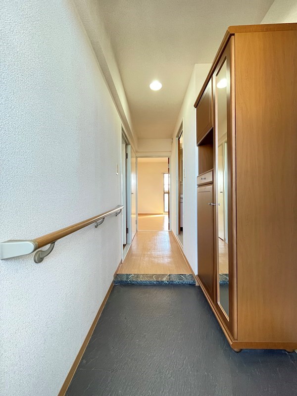 シューズボックスが便利な玄関