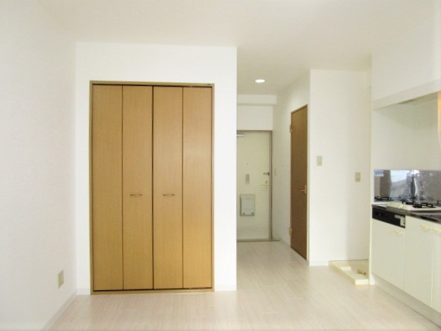 駅チカ1Rで始めるひとり暮らし