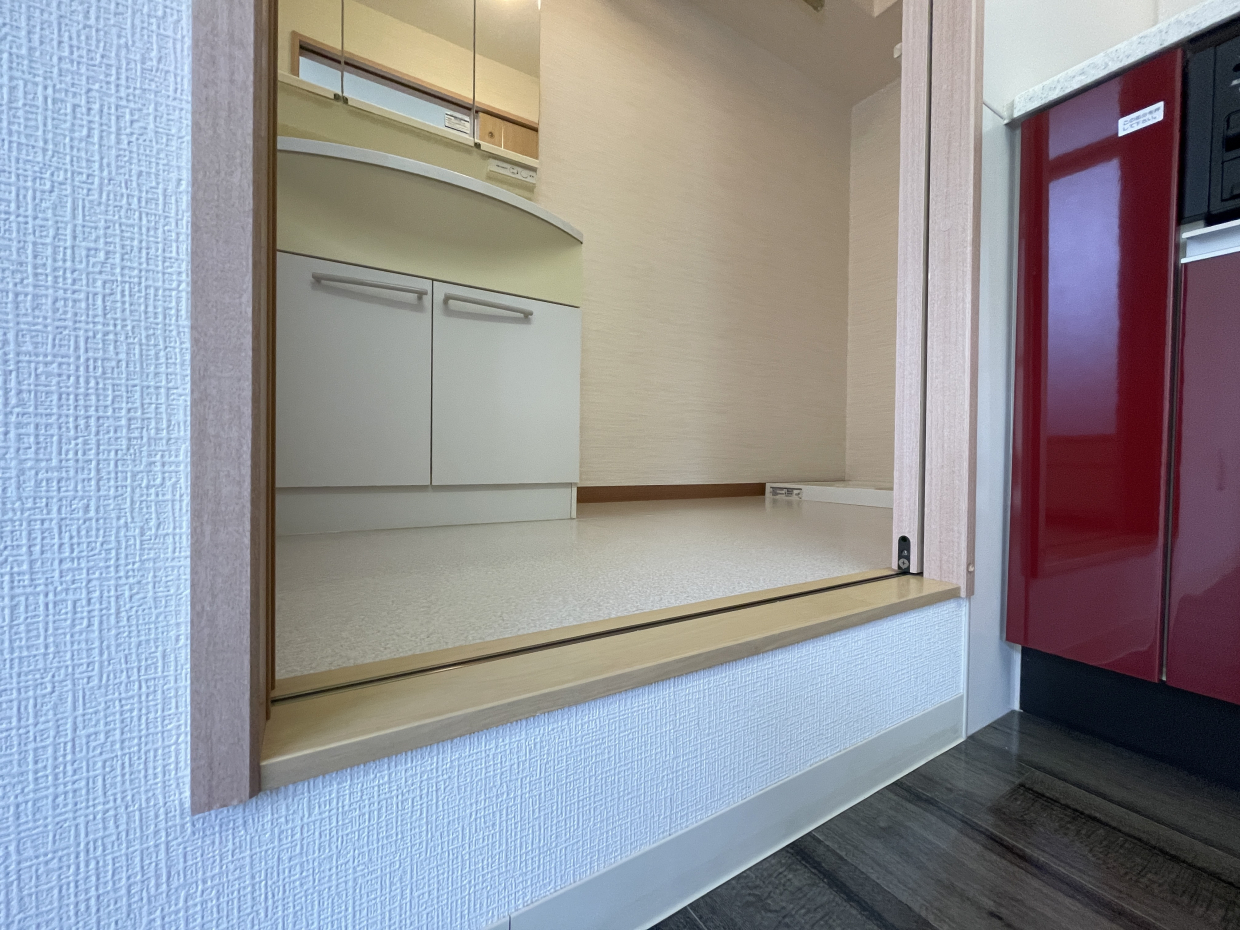 キッチン横に洗面スペース