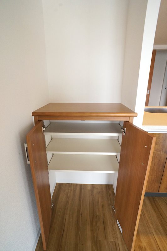 仕切り付きの収納が便利です