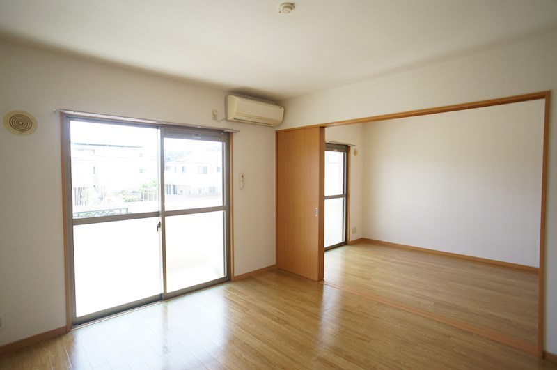 仕切りがあって便利です