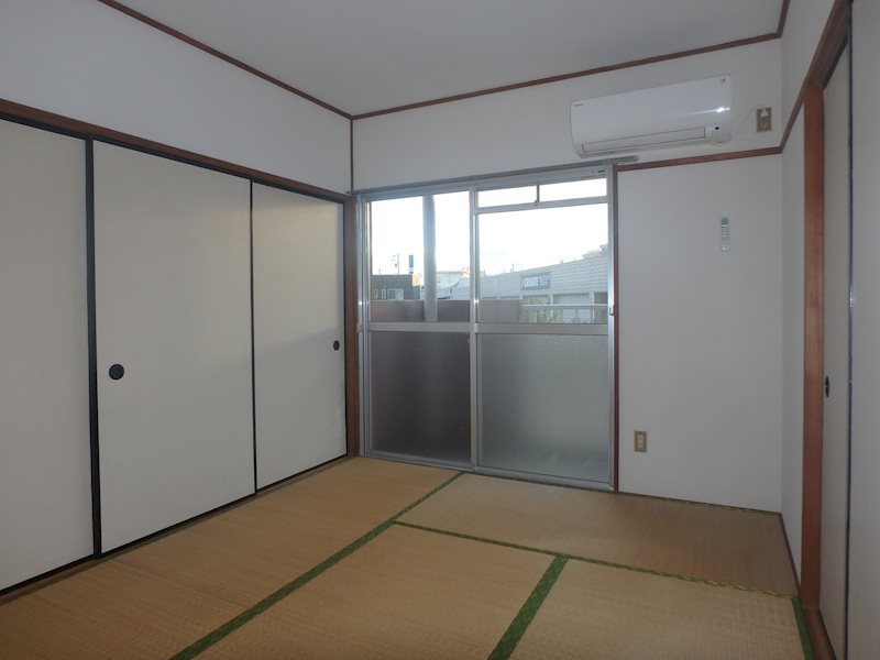 落ち着きのある和室