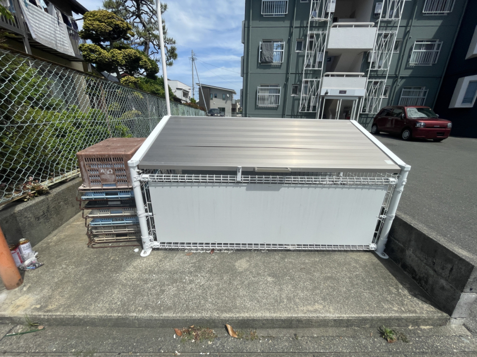 敷地内ゴミ置き場あります。