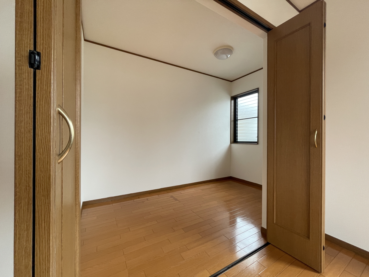 これなんだと思いますか？実はWICなんです&hellip;！もはや6LDKでは？ってぐらいの広さです