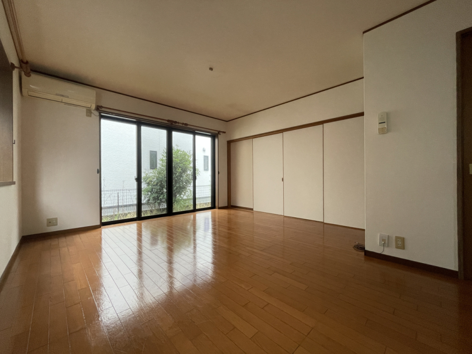 LDKの外は専用お庭があります