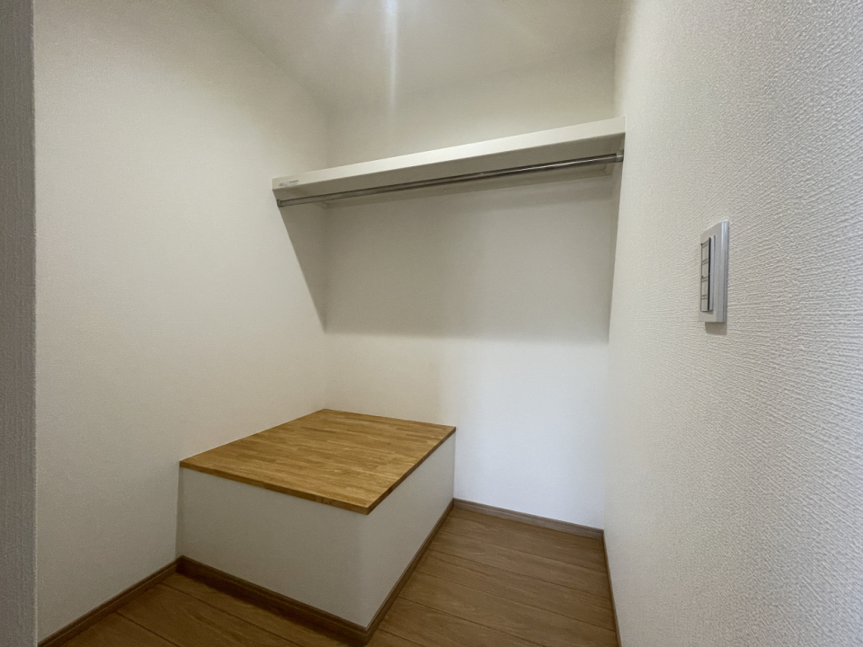 ちょこんと台までありますね