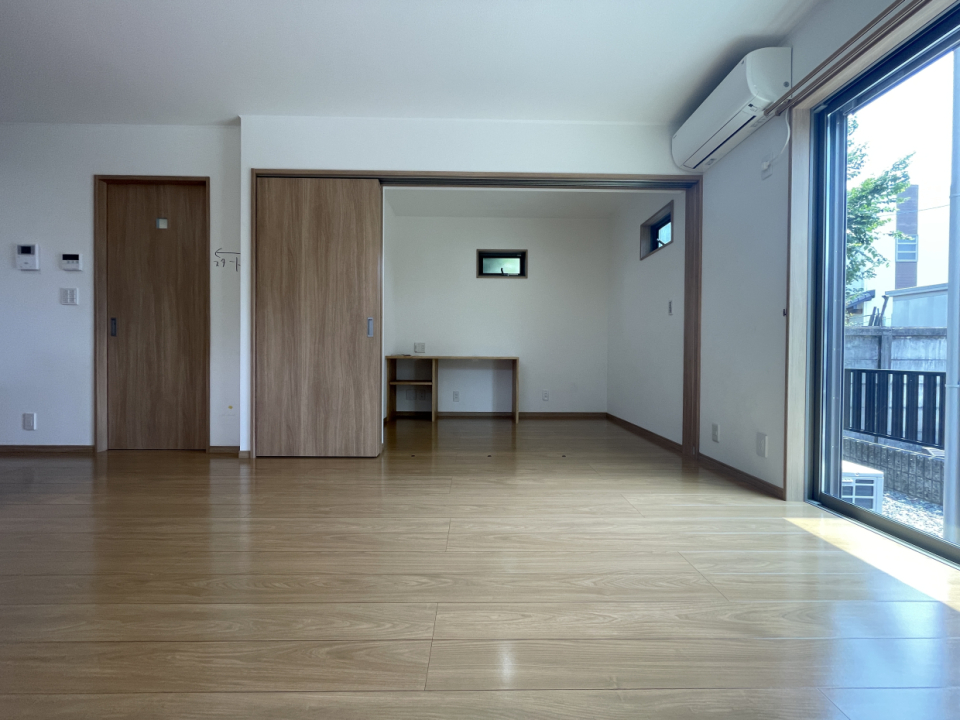 LDKのお隣はというと…