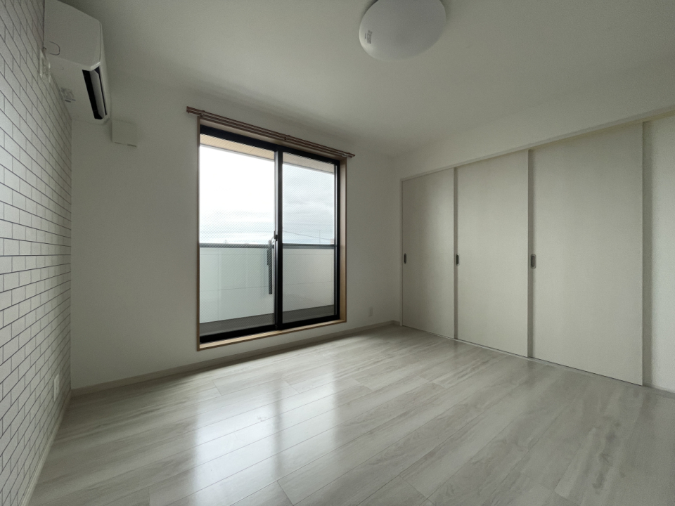 マンション名は「ツリーハウス」。うん、かわいい。