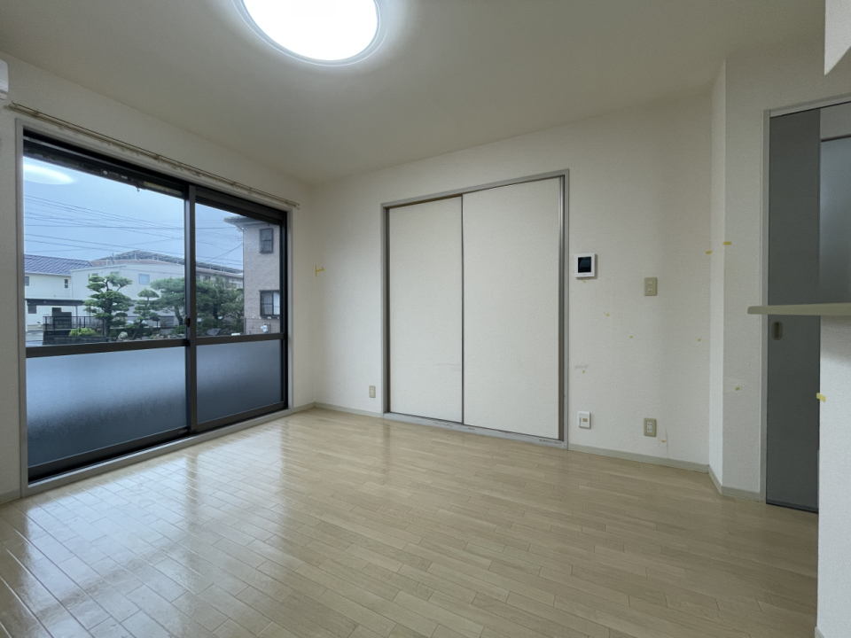 南向きの角部屋です