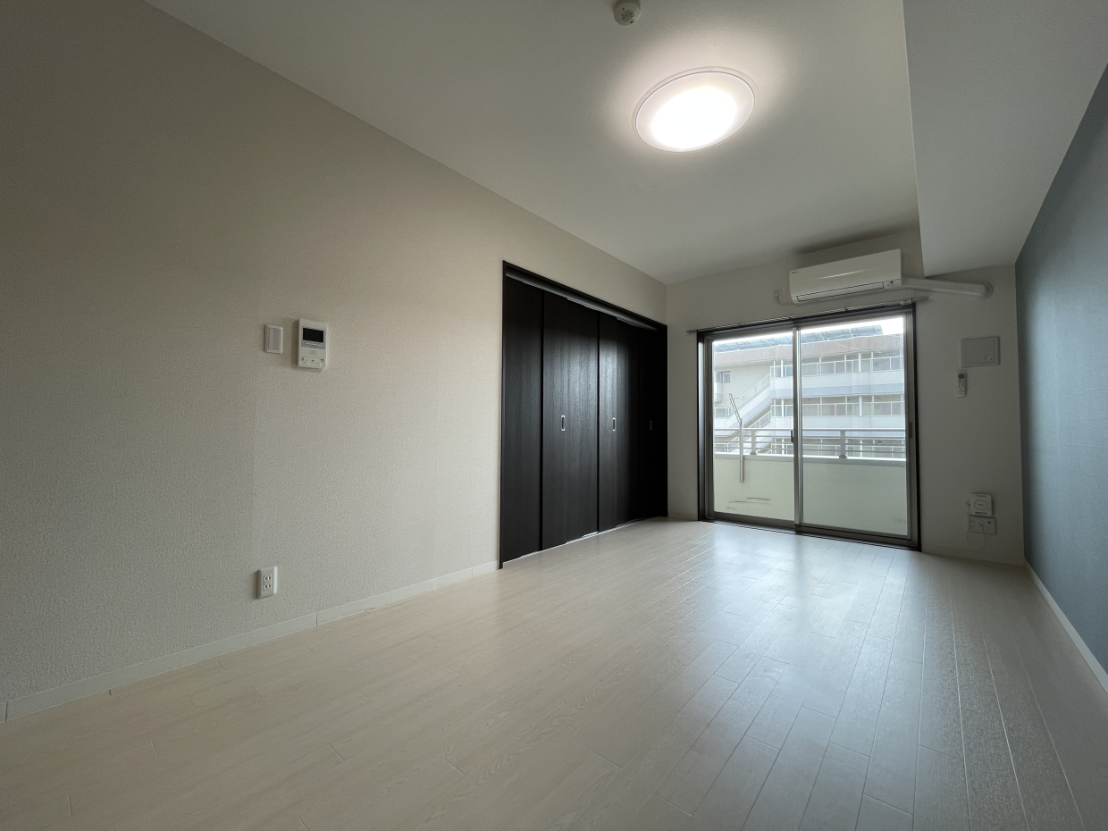 このお部屋の魅力は収納力です。あとからお見せしますね！
