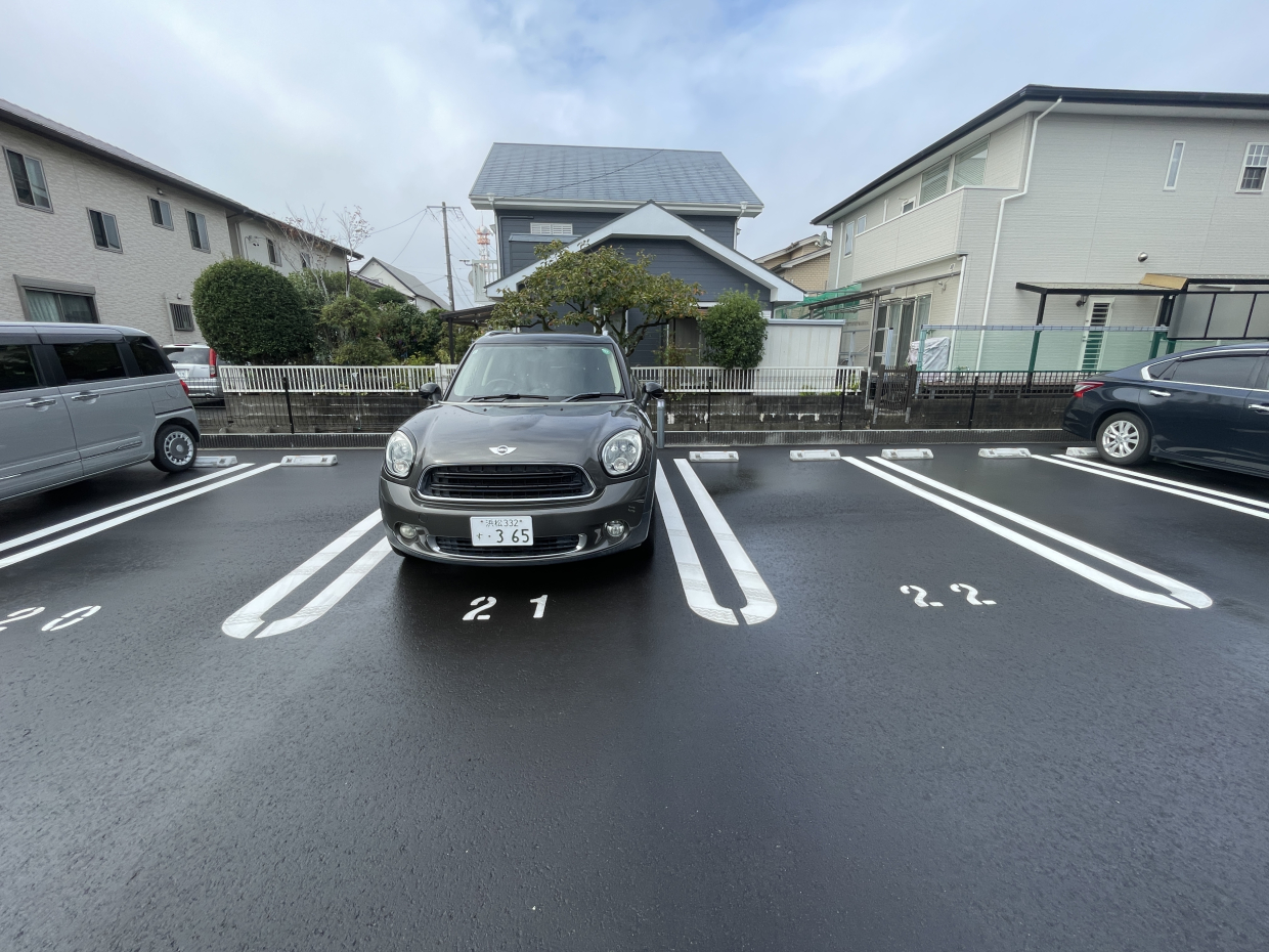 102号室は21番・22番に駐車可能◎