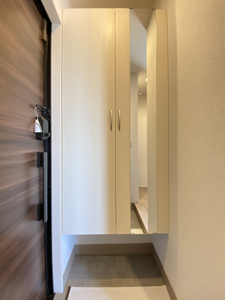 シューズボックス